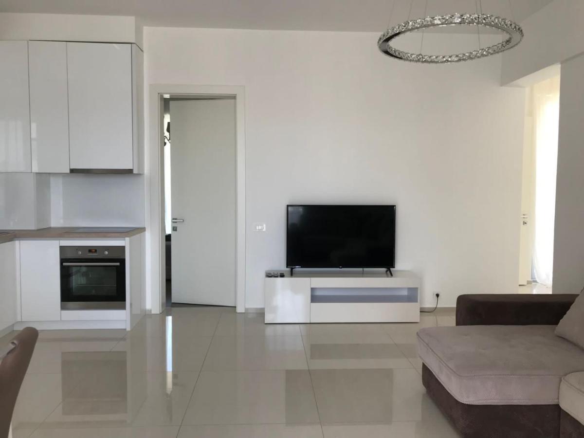 Montesun Apartments Becici Boreti Екстериор снимка