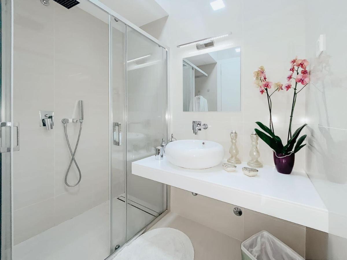 Montesun Apartments Becici Boreti Екстериор снимка