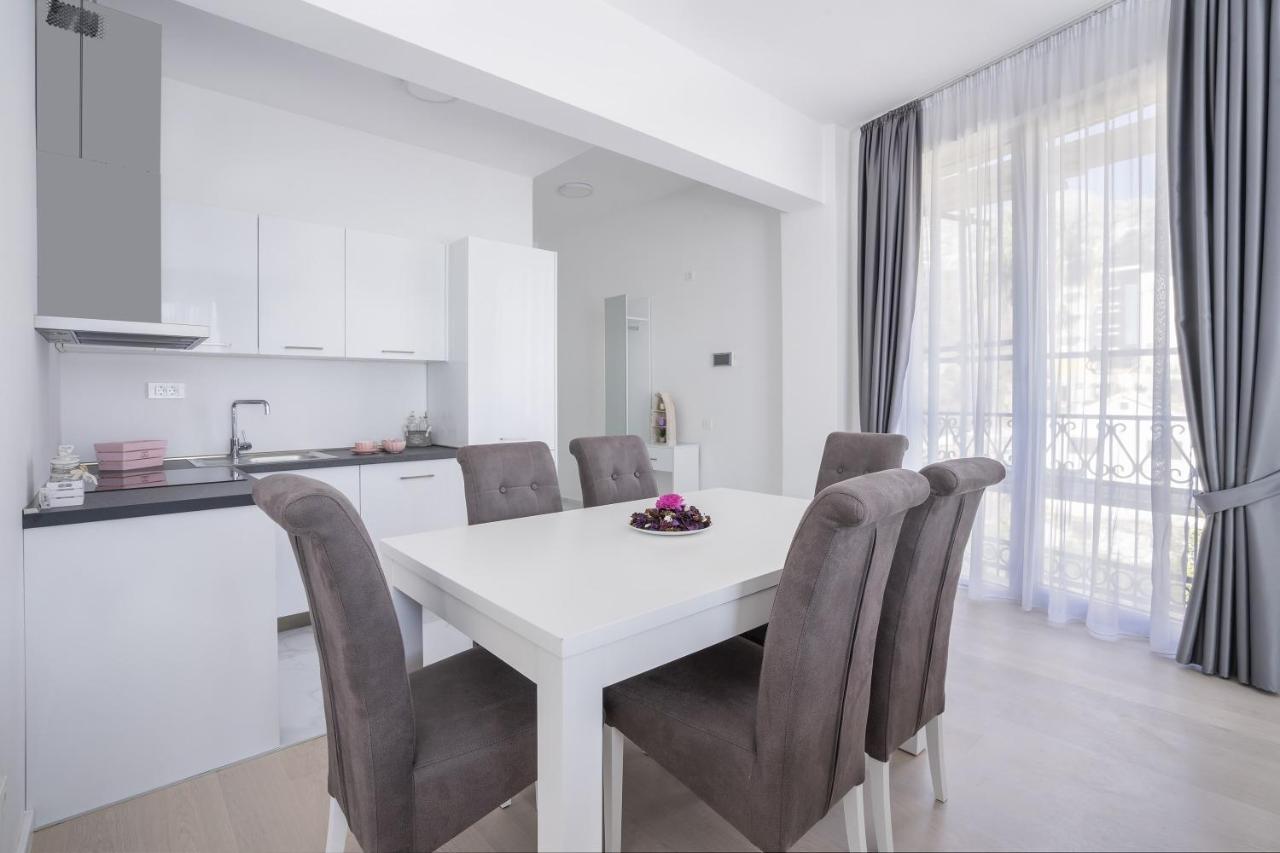 Montesun Apartments Becici Boreti Екстериор снимка