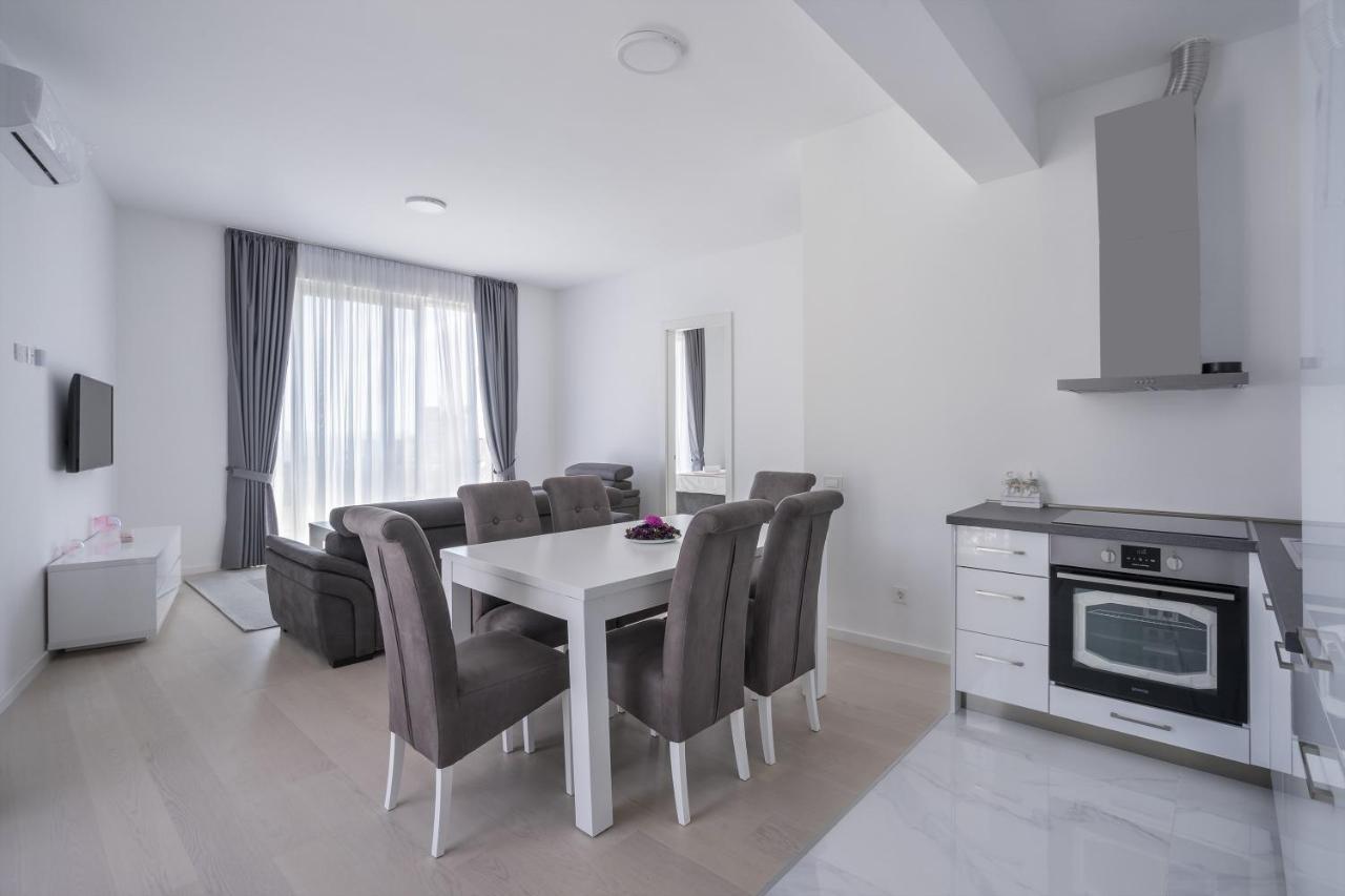 Montesun Apartments Becici Boreti Екстериор снимка