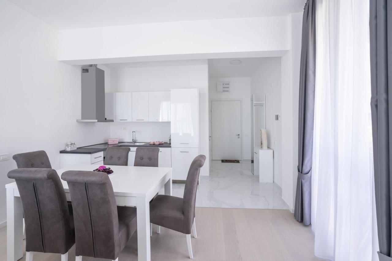Montesun Apartments Becici Boreti Екстериор снимка