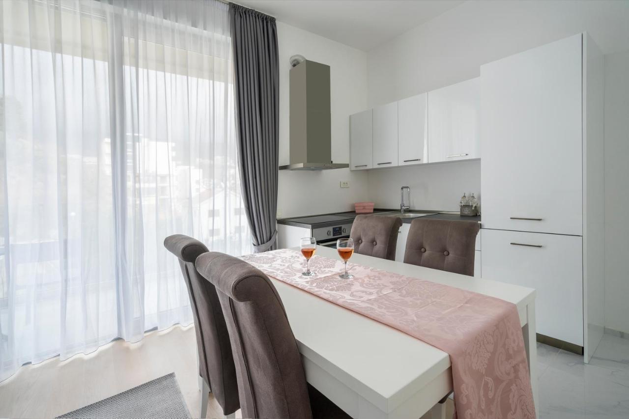 Montesun Apartments Becici Boreti Екстериор снимка